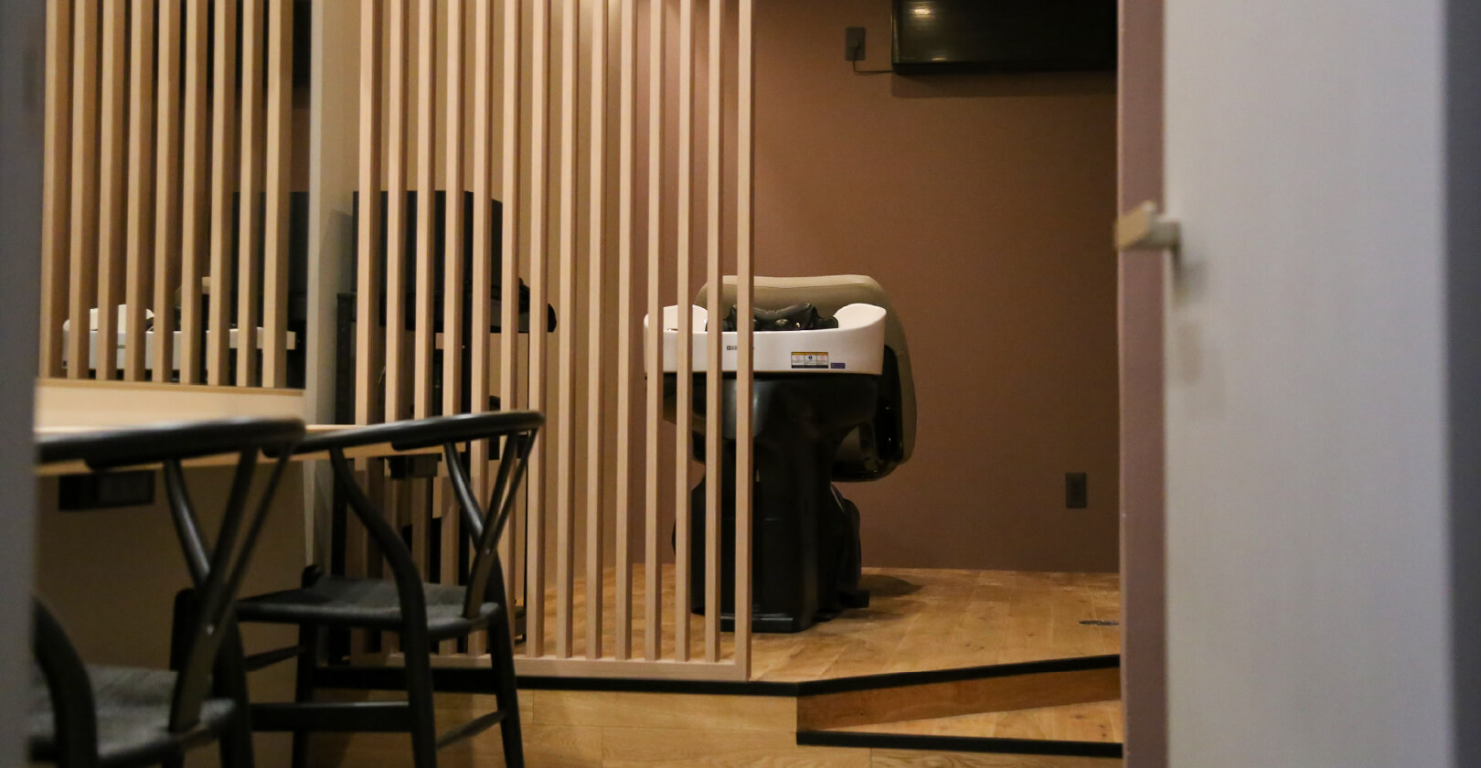 SUAN HEAD SPA 内観